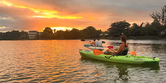 Sea kayaking sundowner experience west coast guided  (7)